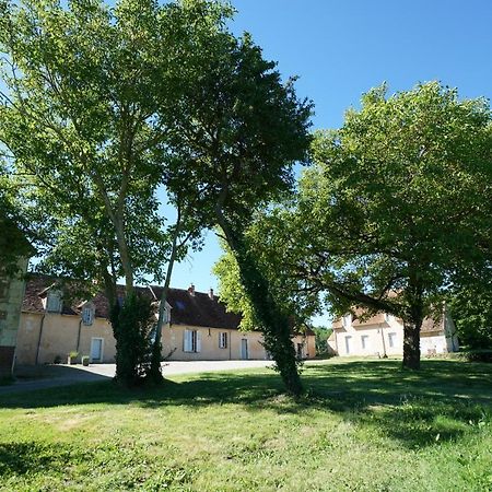 Chambres D'Hotes Du Bistrot Des Ecuries Cour-Maugis-sur-Huisne Luaran gambar